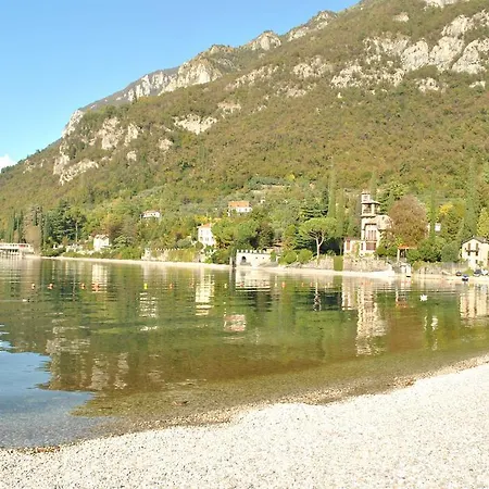 Lägenhet White Beach Lierna