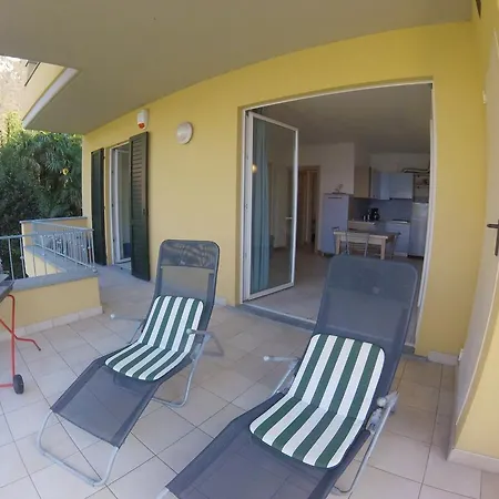 White Beach Lierna